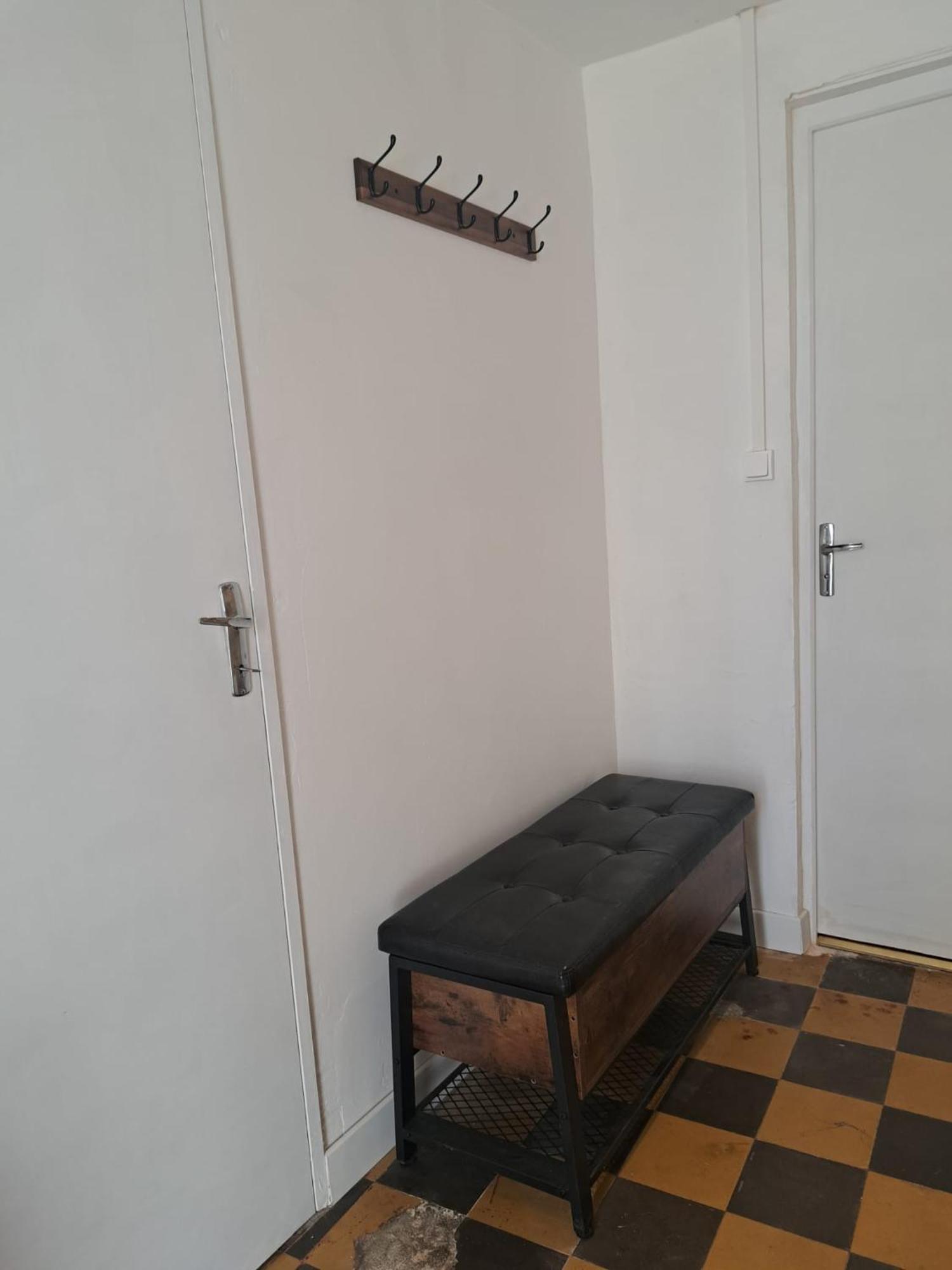 Le Logis Sereinite Annay-sur-Serein Buitenkant foto